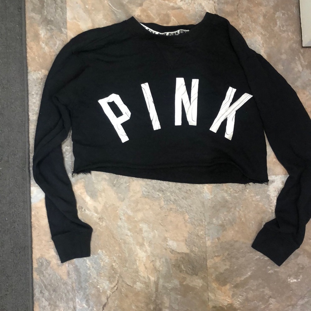 VS pink cropped sweatshirt
